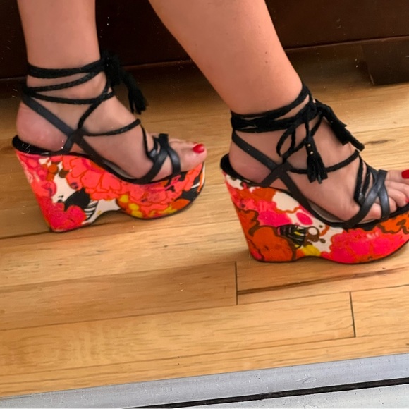 Jimmy Choo Shoes - Jimmy Choo Wedge, 36